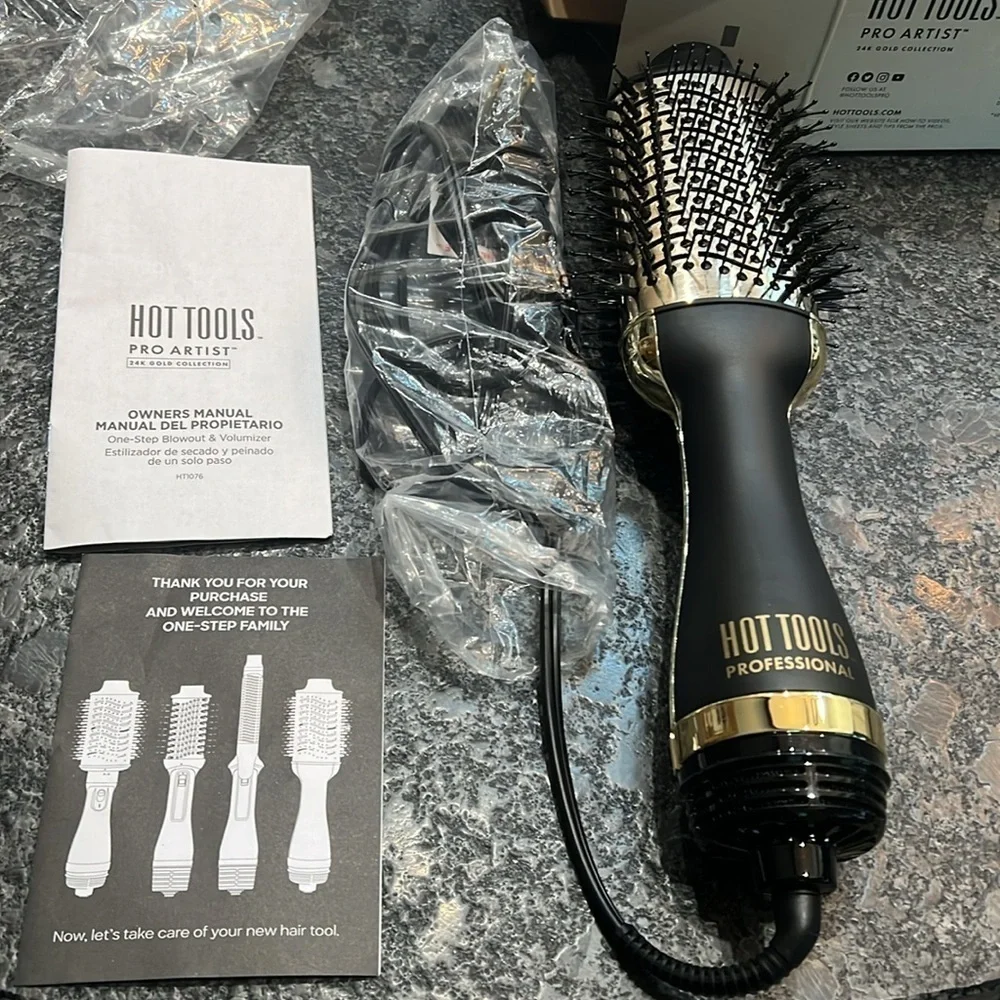 Hot Tools Pro Artist 24K Gold Collection One-Step Blowout & Volumizer New in Box